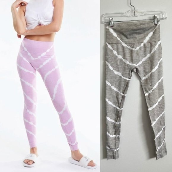 MOVING SALE Wildfox tie dye Leggings Pattern Lounge Wear XS - Picture 1 of 5